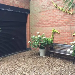  Apartment Thelittlebarn In United Kingdom